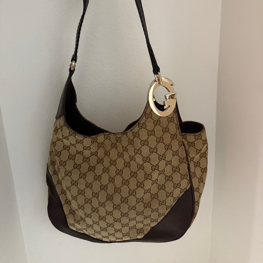 Gucci Brown and Tan Shoulder Bag with Iconic Monogram- vintage